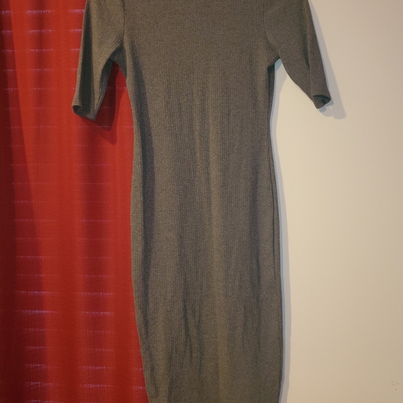 Classy gray dress - Picture 7 of 10